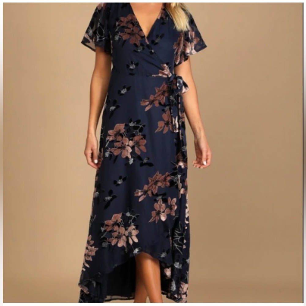 Lulus - Navy Velvet Floral Midi/Maxi "Bistro" Wrap Dress